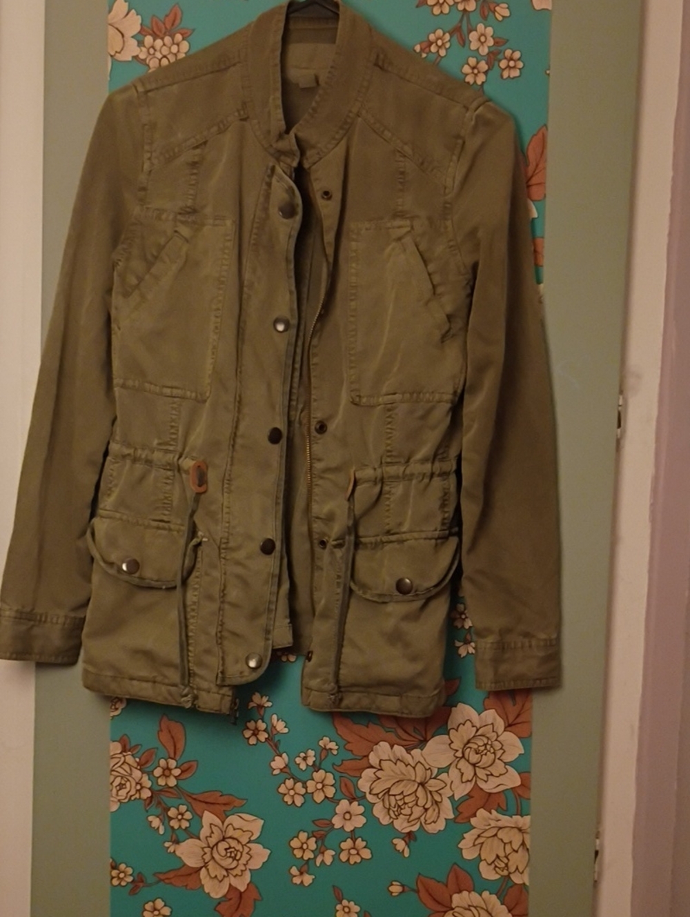 Minge's Women's Olive Utility Jacket -xs